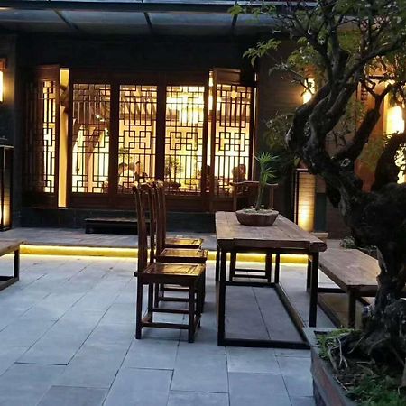 Zhuangse Chengdu Youth Hostel Bagian luar foto