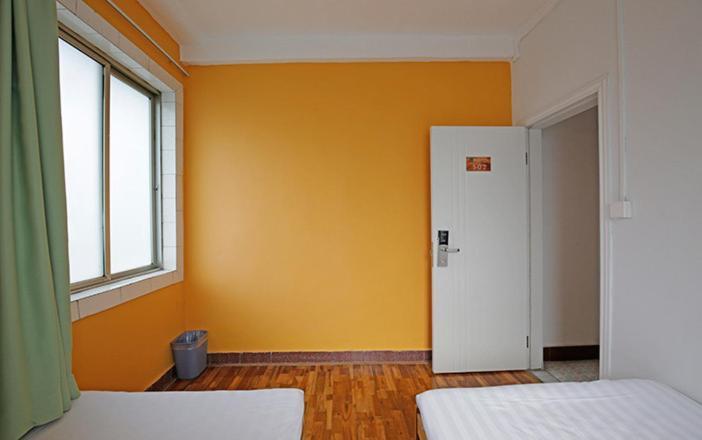 Zhuangse Chengdu Youth Hostel Bagian luar foto