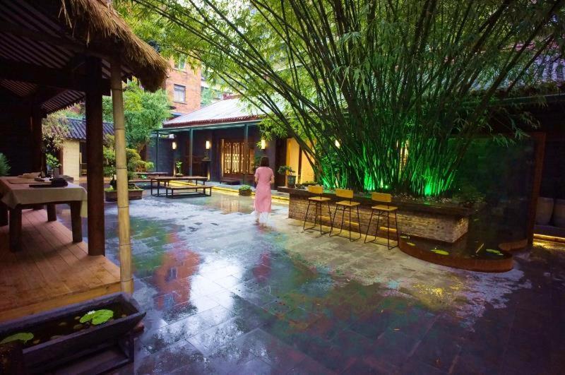 Zhuangse Chengdu Youth Hostel Bagian luar foto